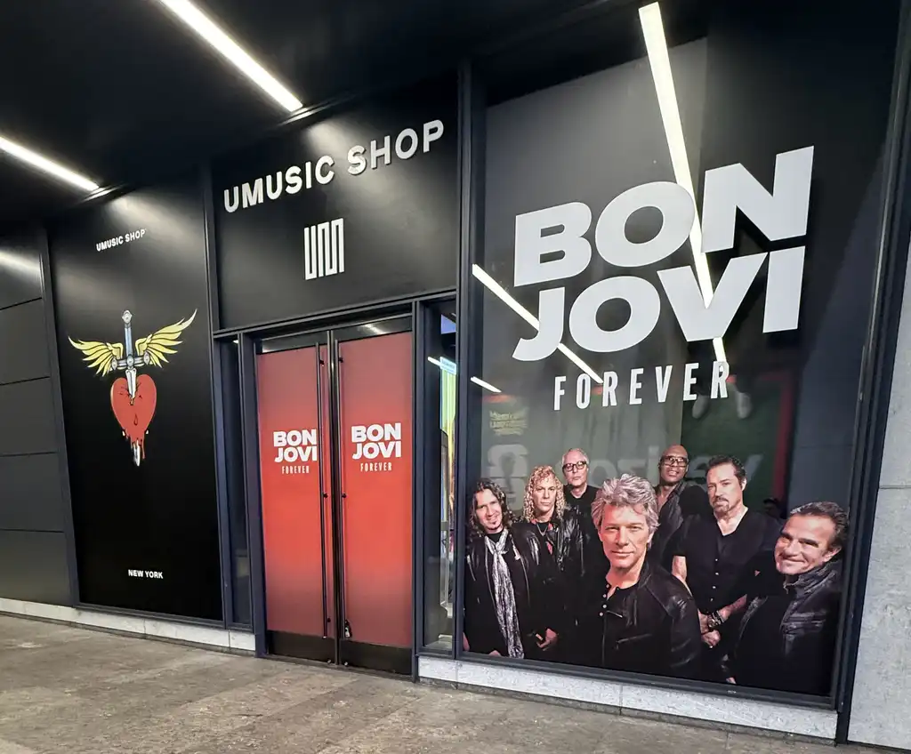 Bon Jovi Forever UMusic Shop